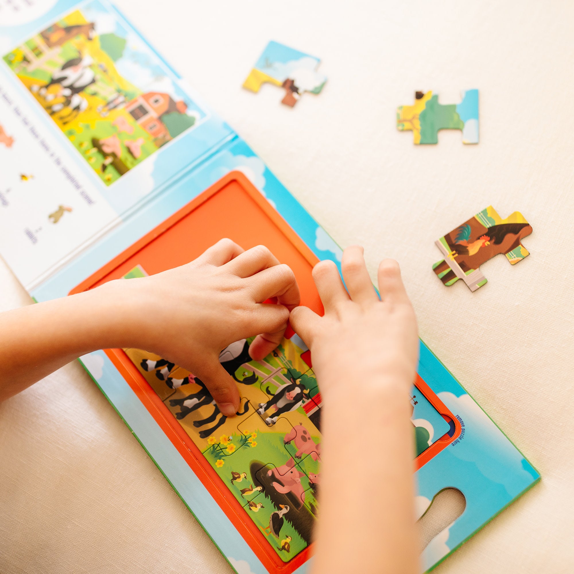 Take-Along Magnetic Jigsaw Puzzles – On the Farm - Image 2