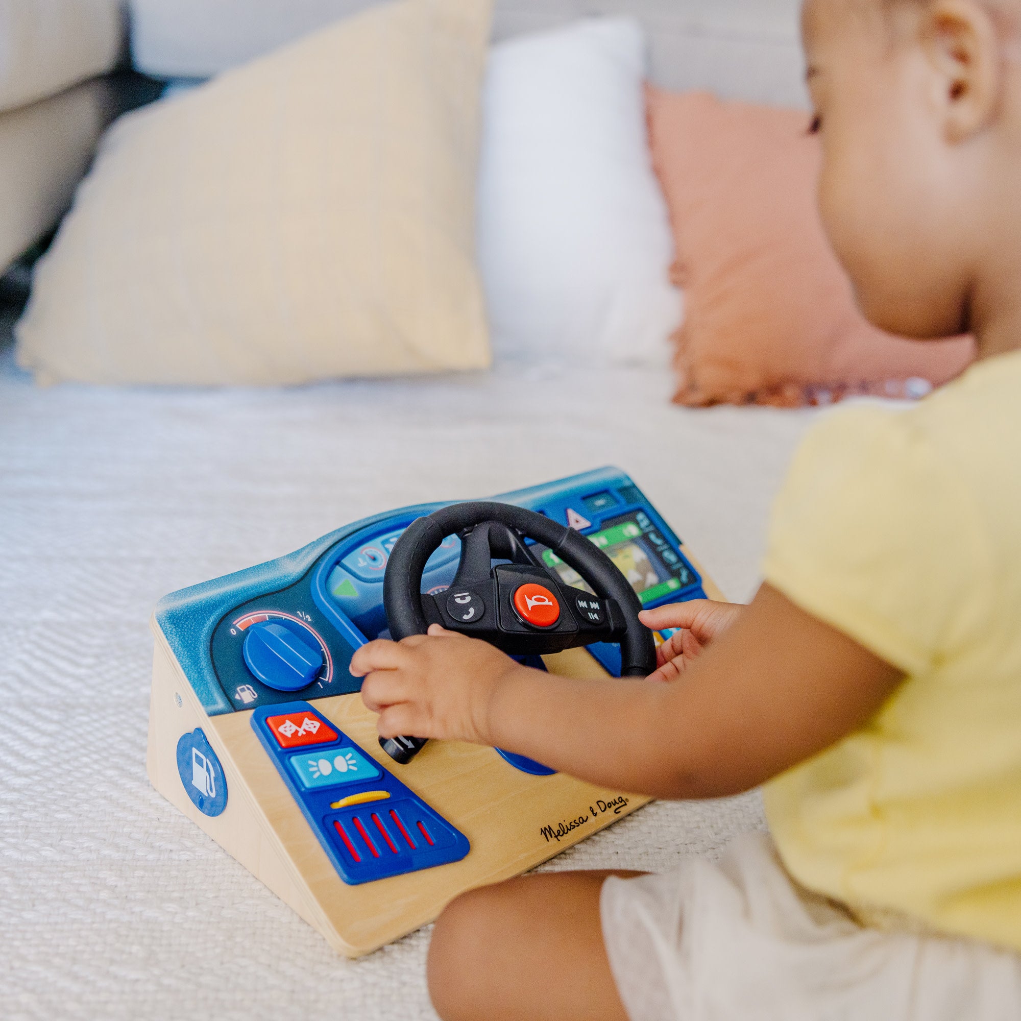 Vroom & Zoom Interactive Dashboard - Image 7