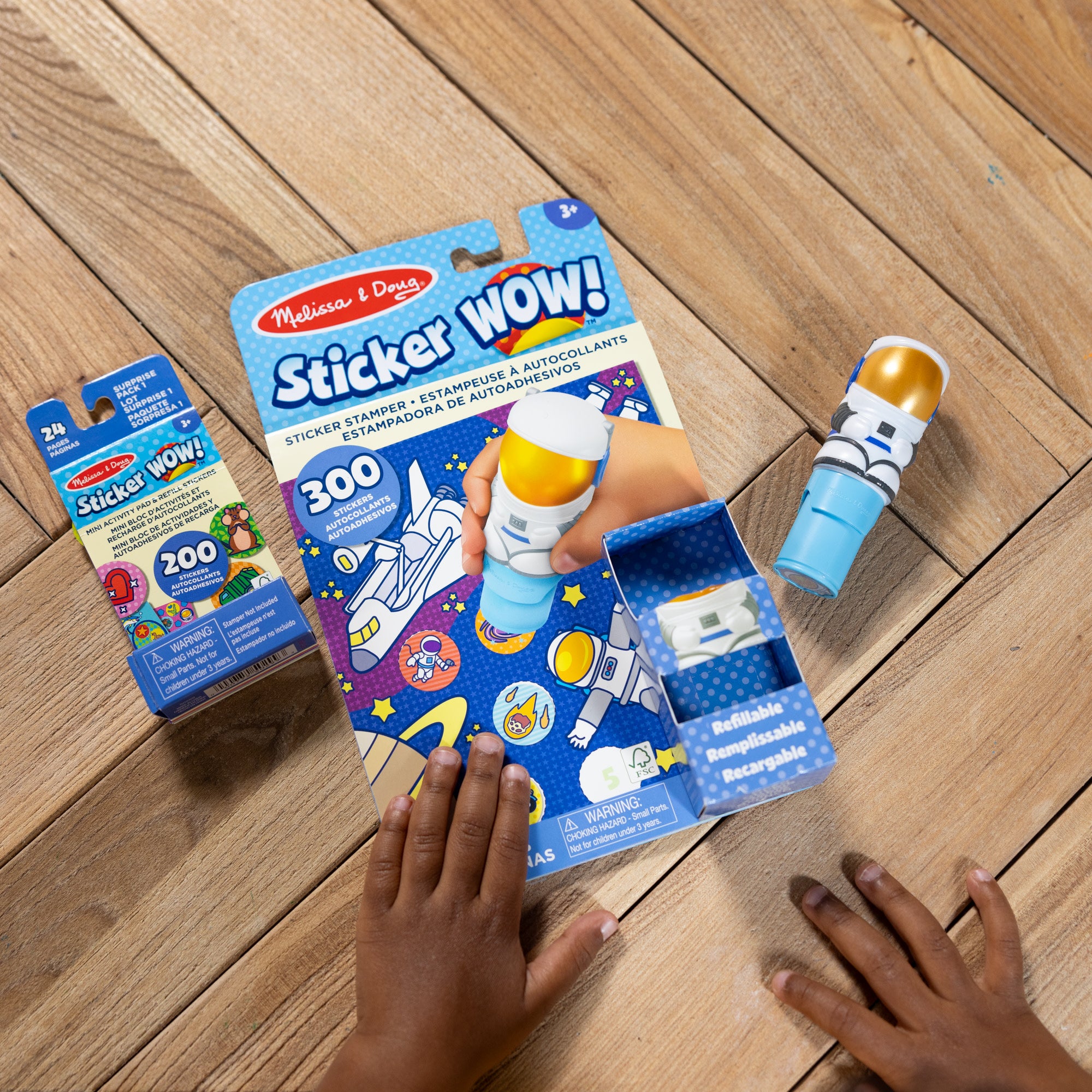 Sticker WOW!™ Astronaut Bundle: Activity Pad & Sticker Stamper + Mini Activity Pad and 200 Refill Stickers - Image 2