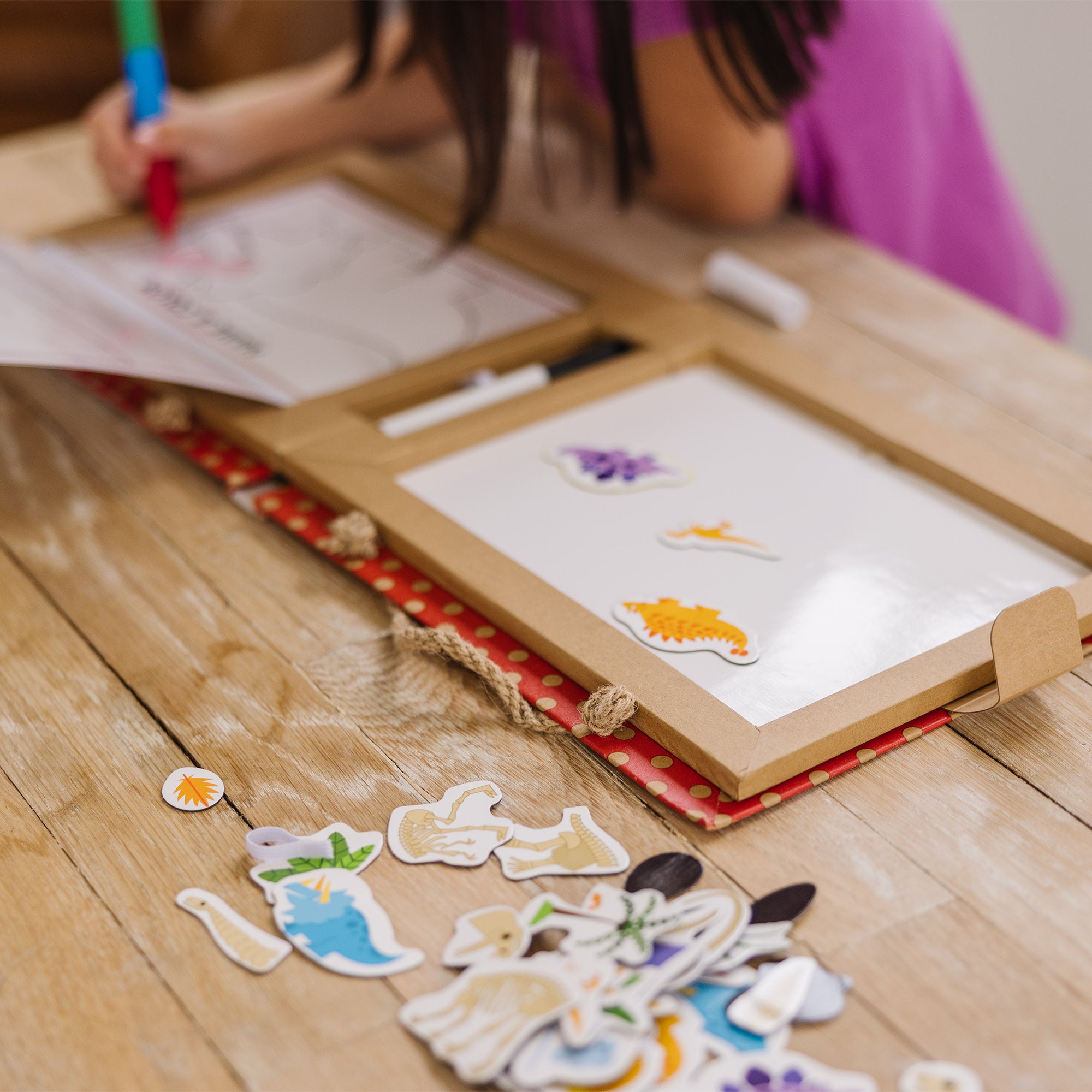 Natural Play: Play. Draw. Create Reusable Drawing & Magnet Kit – Dinosaurs - Image 7