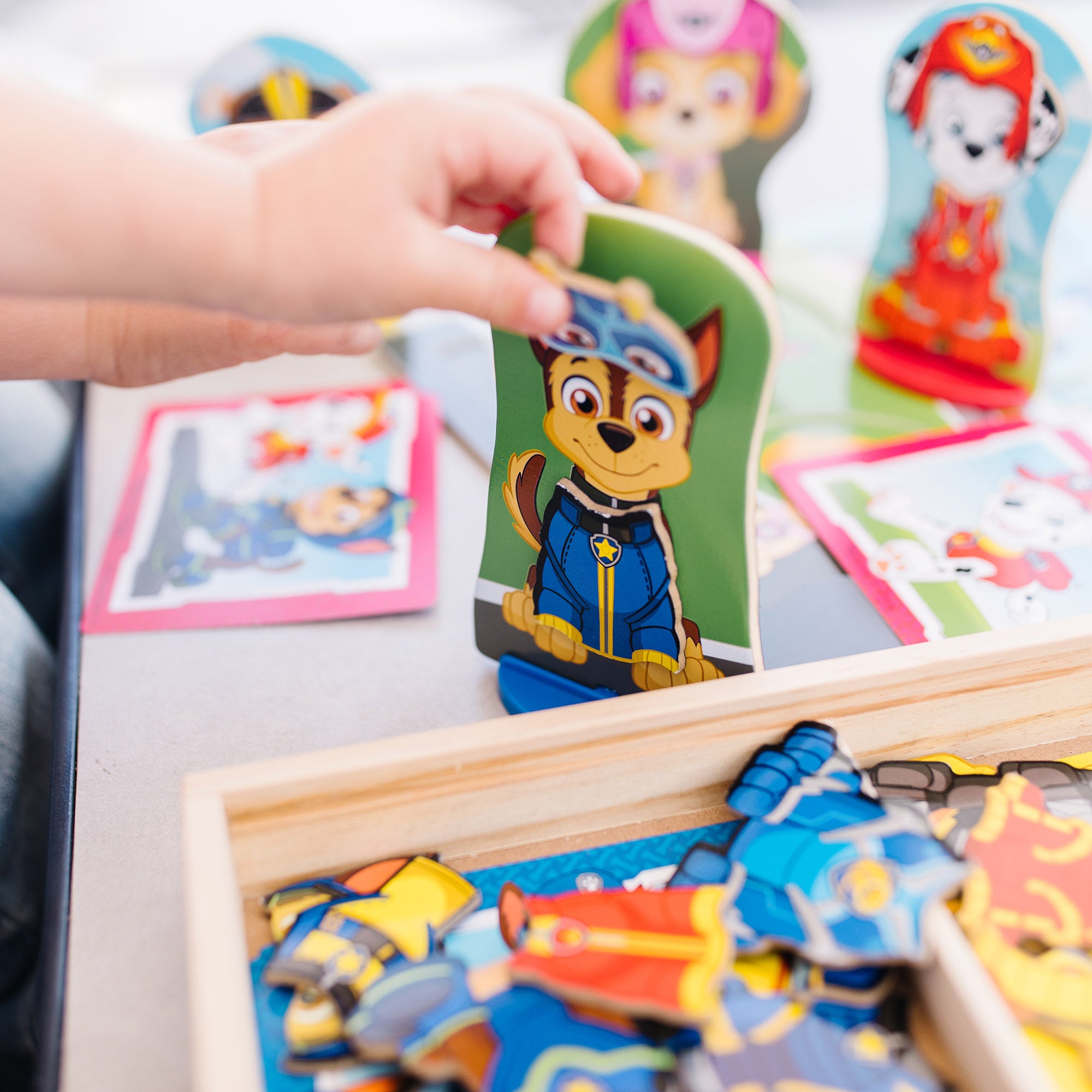 PAW Patrol Magnetic Pretend Play - Image 6