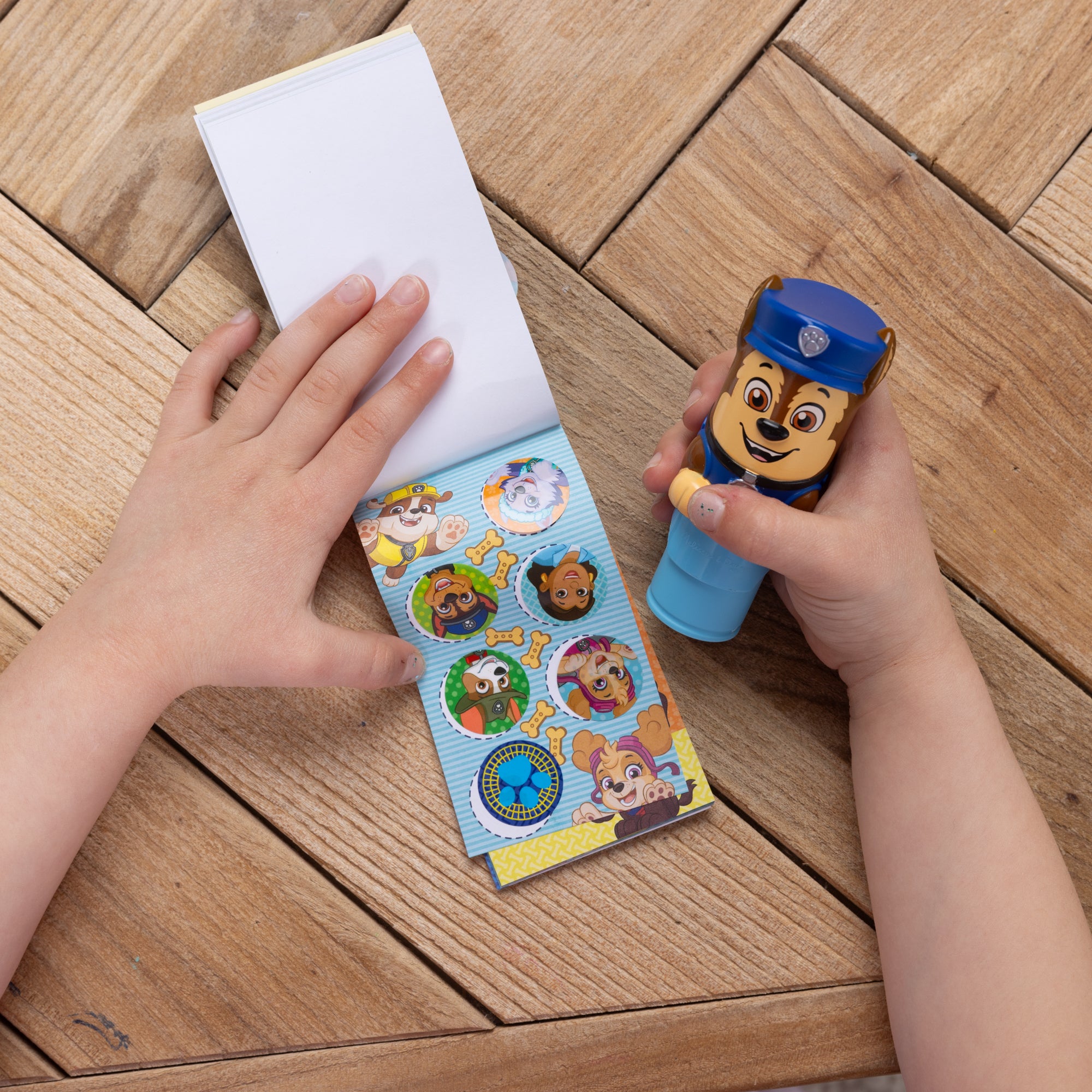 Sticker WOW!® Mini Activity Pad & Refill Stickers - PAW Patrol (200+ Stickers. Stamper Not Included) - Image 2