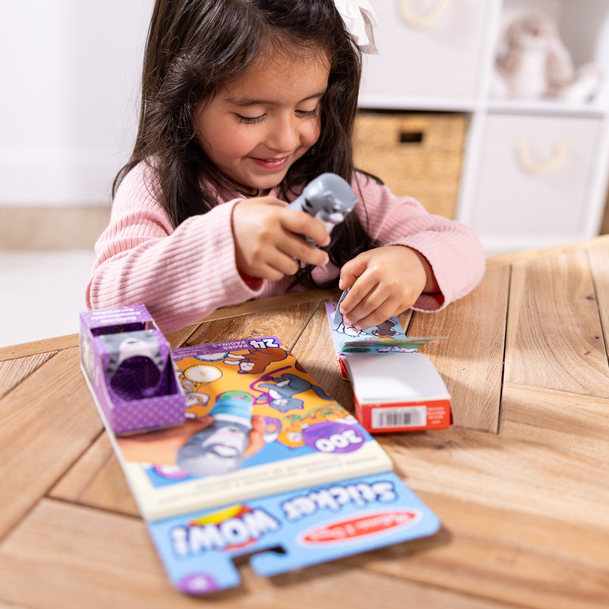 Sticker WOW!™ Cat Bundle: Activity Pad & Sticker Stamper + Mini Activity Pad and 200 Refill Stickers - Image 8