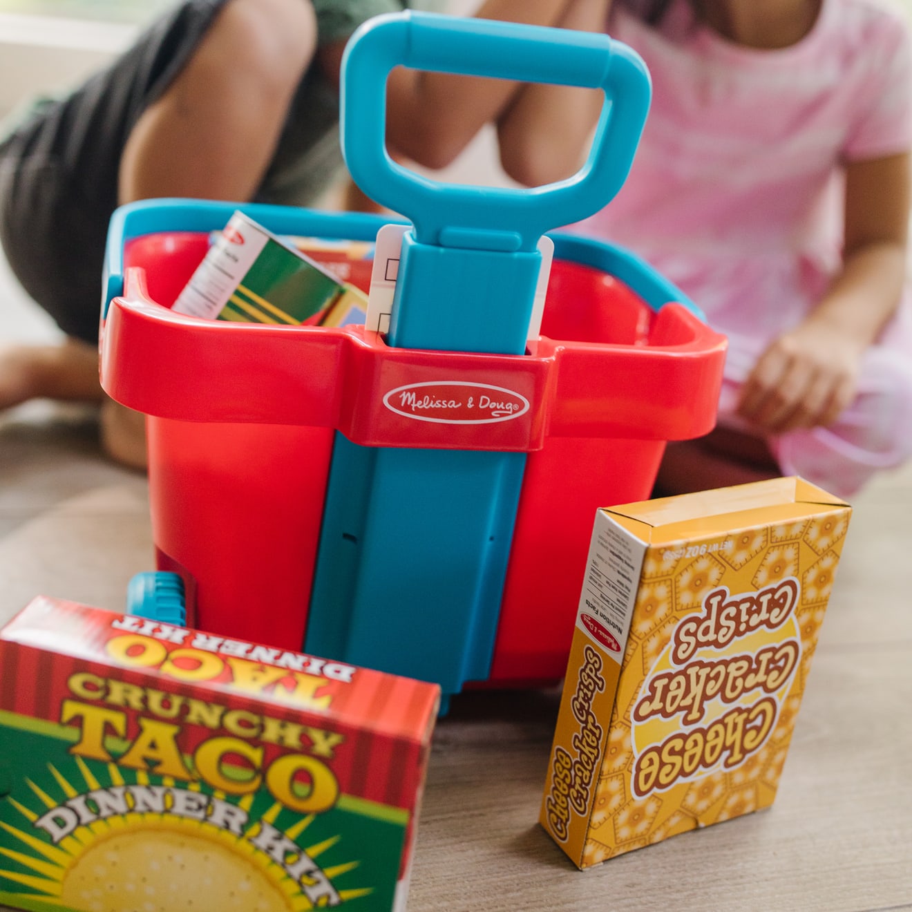 Fill & Roll Grocery Basket Play Set - Image 9