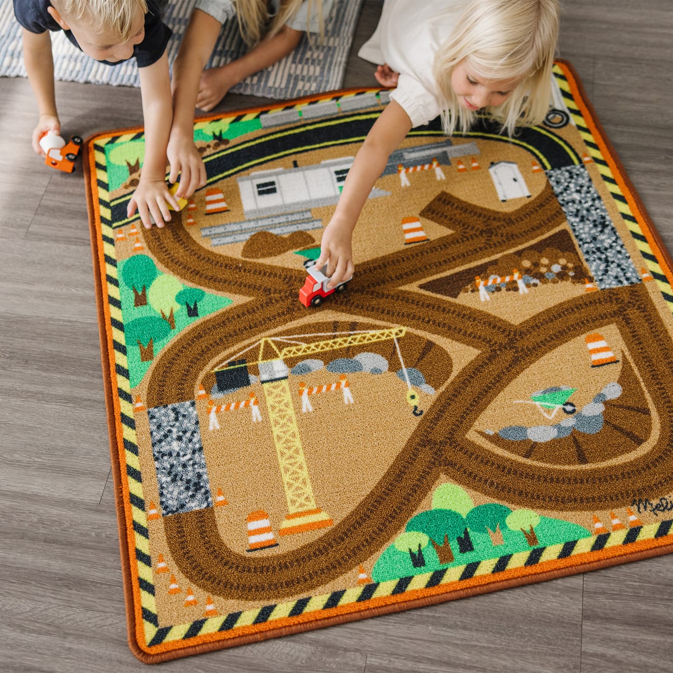 Round the Construction Zone Work Site Rug & Vehicle Set - Image 2