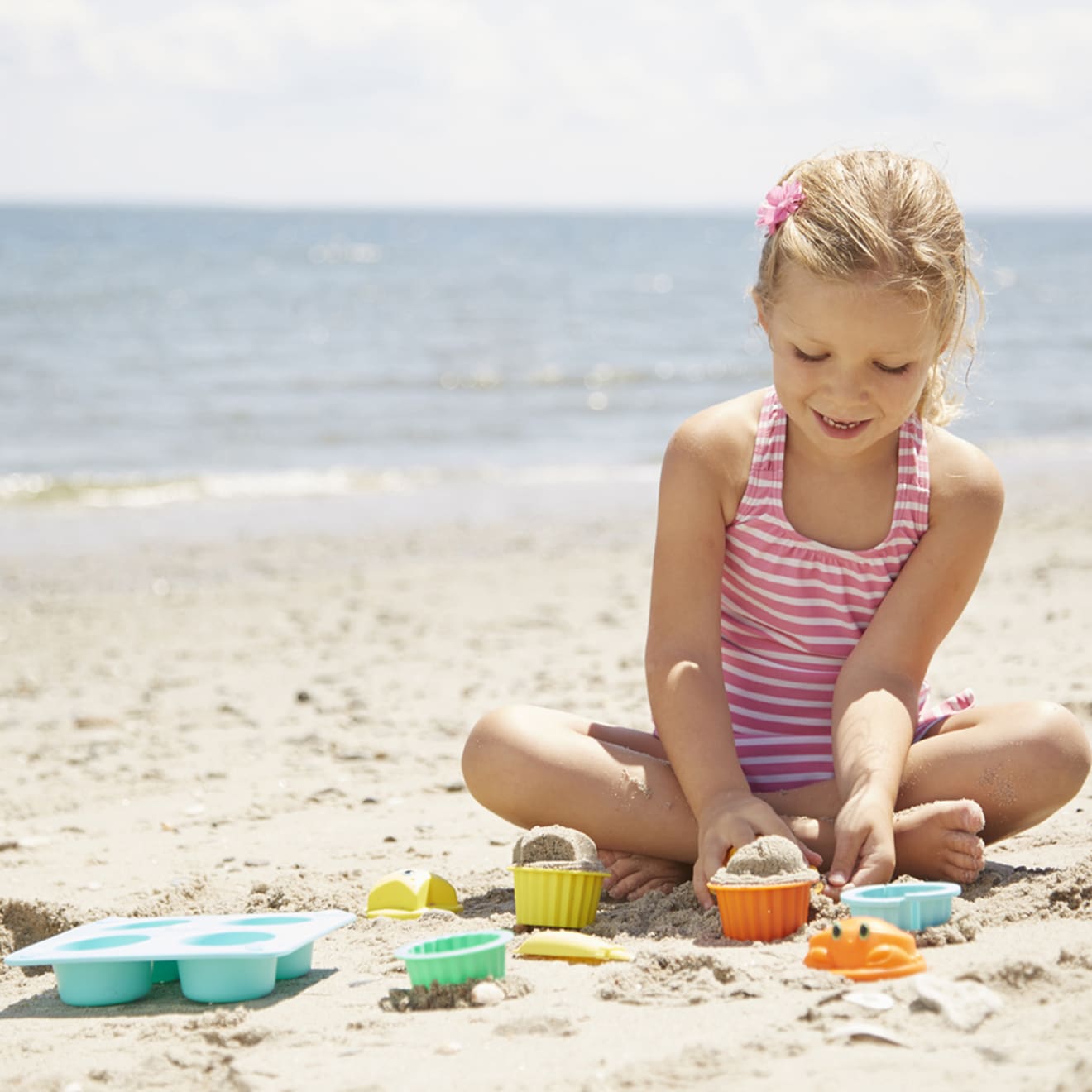 Seaside Sidekicks Sand Cupcake Set - Image 2
