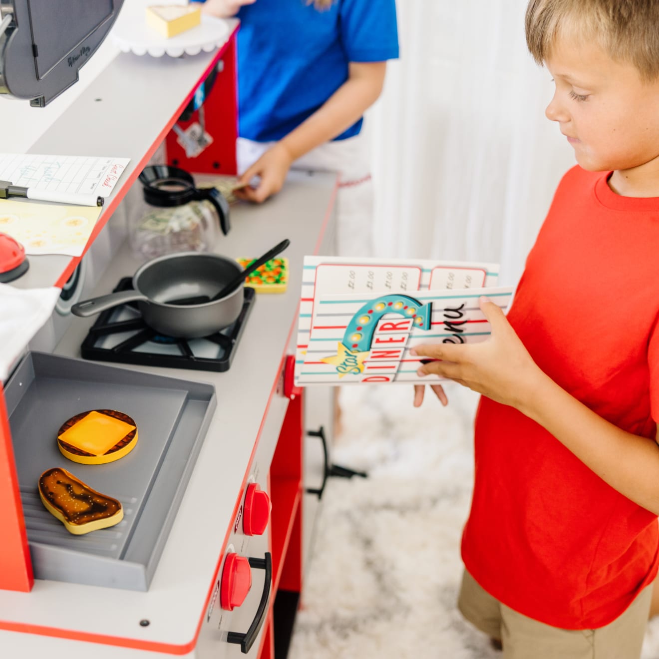 Star Diner Restaurant Play Set - Image 6