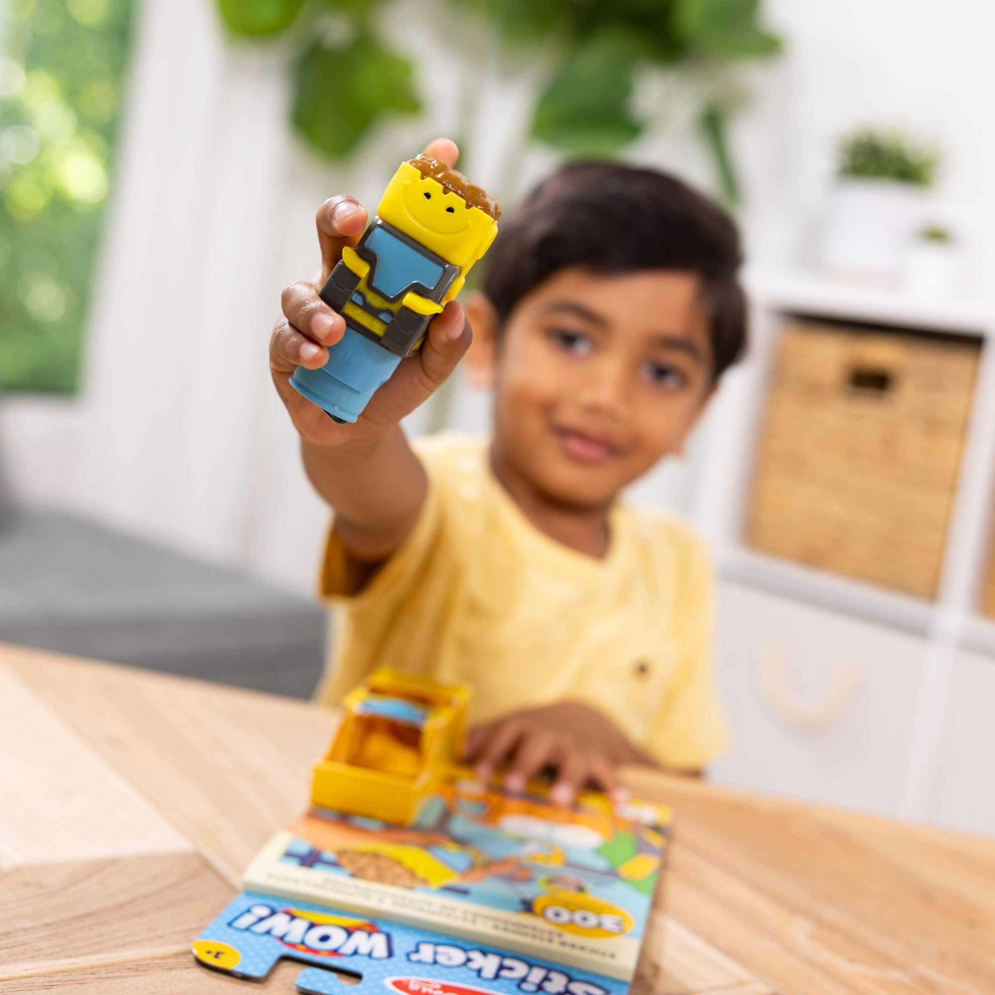 Sticker WOW!™ Bulldozer Bundle: Activity Pad & Sticker Stamper + Mini Activity Pad and 200 Refill Stickers - Image 2