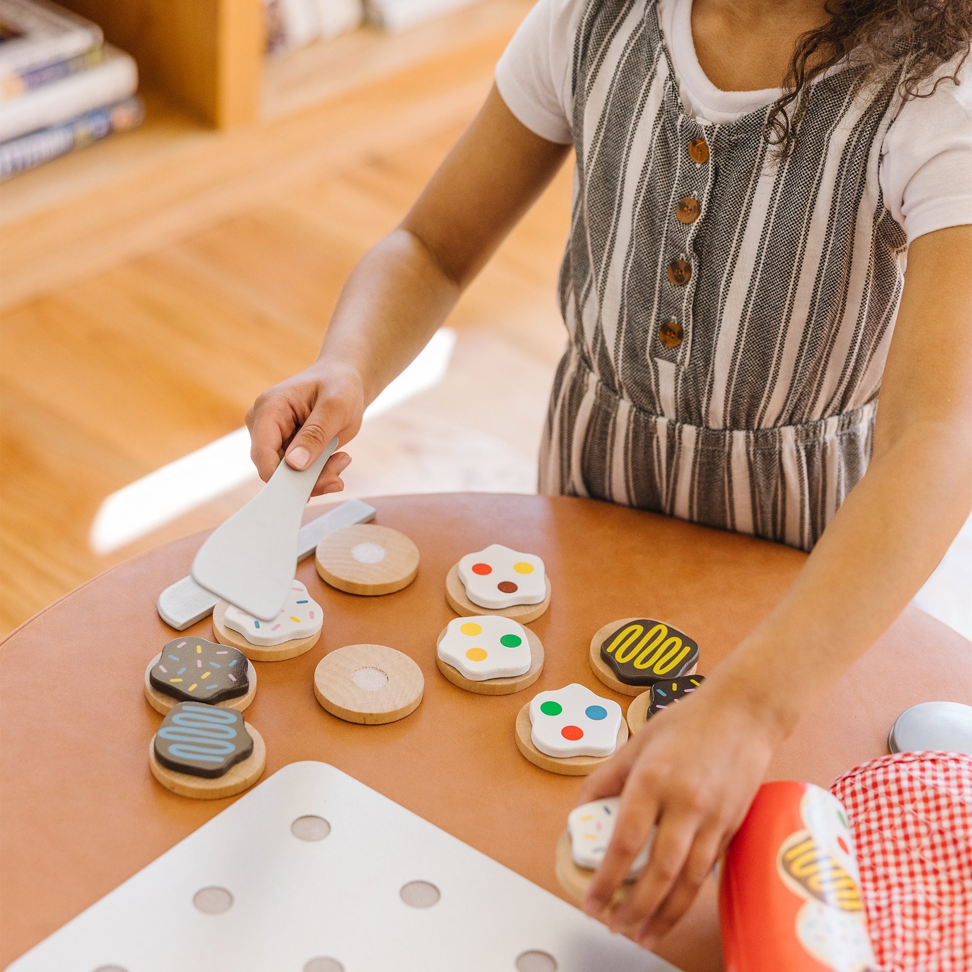 Slice & Bake Cookie Set - Wooden Play Food - Image 6