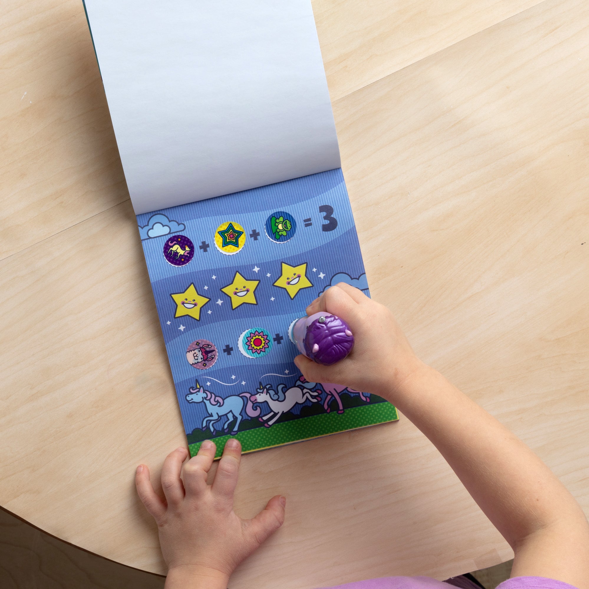 Sticker WOW!™ Activity Pad & Sticker Stamper - Purple Unicorn - Image 7